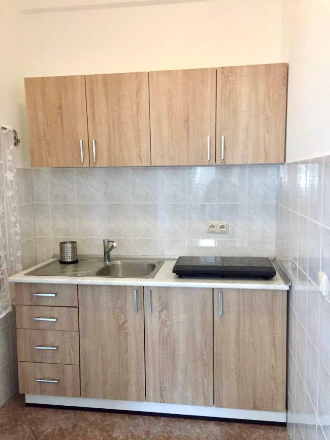 Apartment Anic Karlobag Luaran gambar